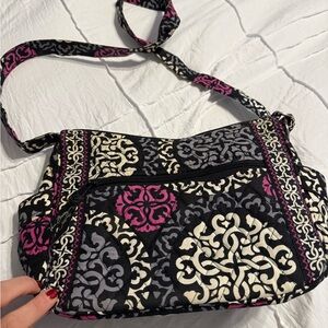 Vera Bradley Stylish Black and Pink Patterned Women's Bag